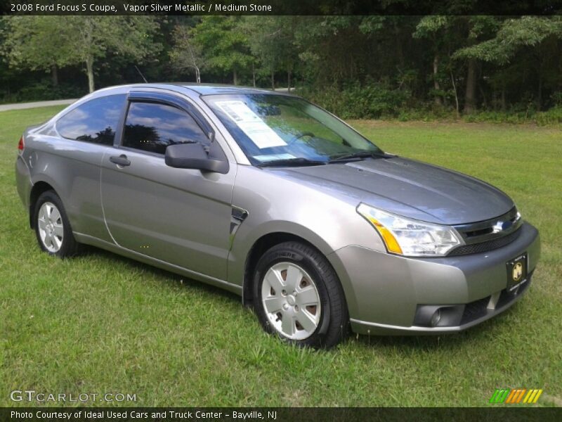 Vapor Silver Metallic / Medium Stone 2008 Ford Focus S Coupe
