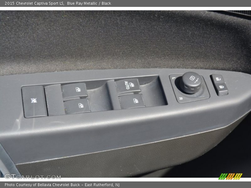 Blue Ray Metallic / Black 2015 Chevrolet Captiva Sport LS