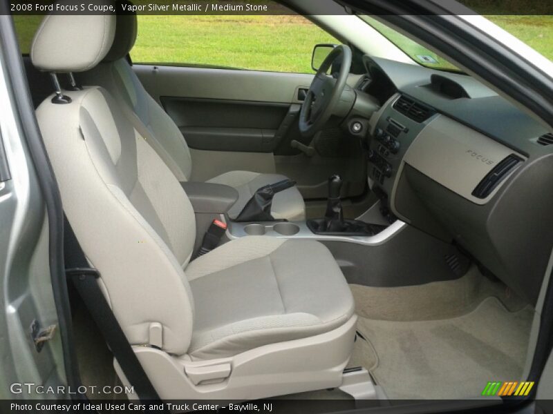 Vapor Silver Metallic / Medium Stone 2008 Ford Focus S Coupe