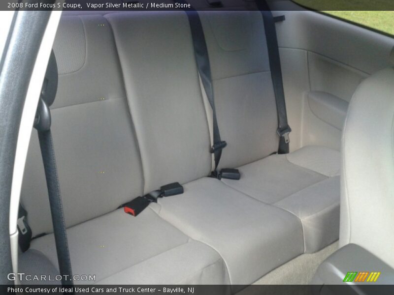 Vapor Silver Metallic / Medium Stone 2008 Ford Focus S Coupe