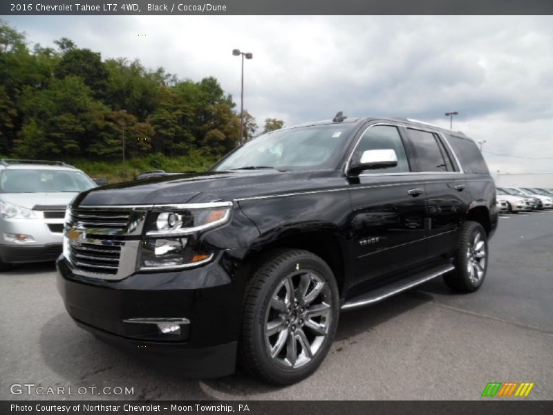 Front 3/4 View of 2016 Tahoe LTZ 4WD