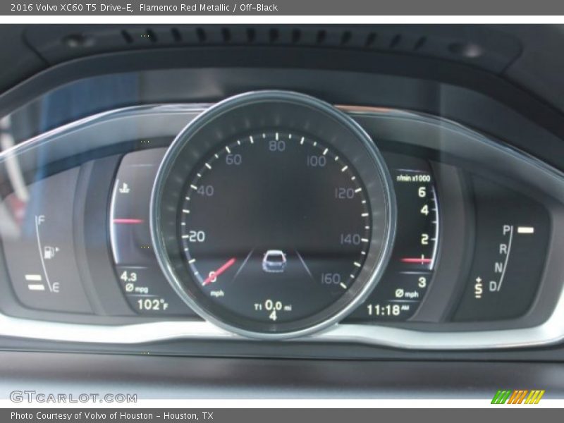 Flamenco Red Metallic / Off-Black 2016 Volvo XC60 T5 Drive-E
