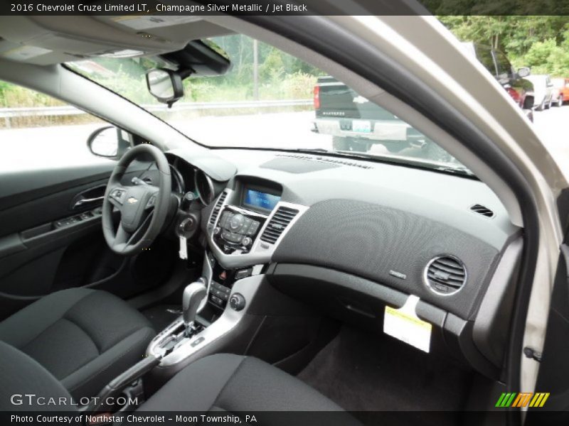 Champagne Silver Metallic / Jet Black 2016 Chevrolet Cruze Limited LT