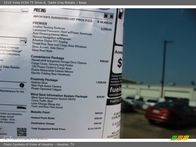 Savile Gray Metallic / Beige 2016 Volvo XC60 T5 Drive-E