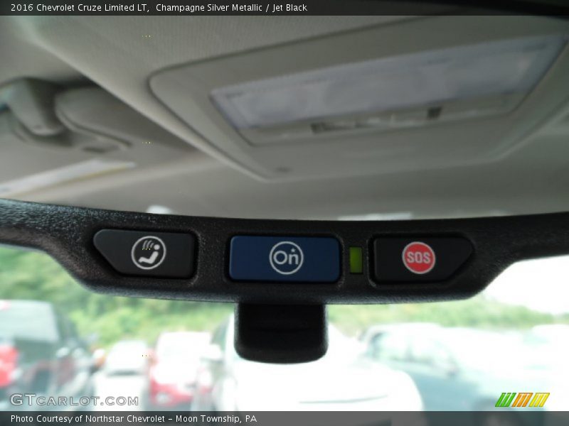 Champagne Silver Metallic / Jet Black 2016 Chevrolet Cruze Limited LT