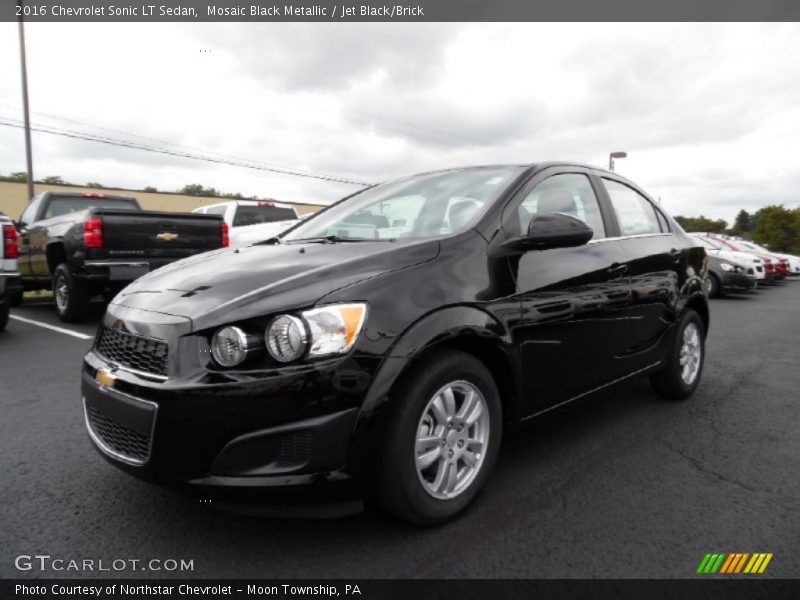 Front 3/4 View of 2016 Sonic LT Sedan