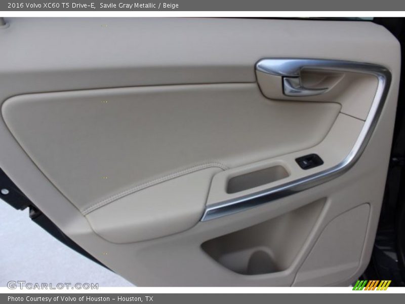 Savile Gray Metallic / Beige 2016 Volvo XC60 T5 Drive-E
