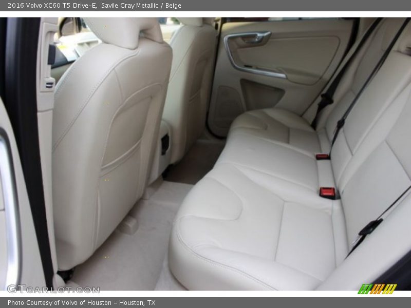 Savile Gray Metallic / Beige 2016 Volvo XC60 T5 Drive-E