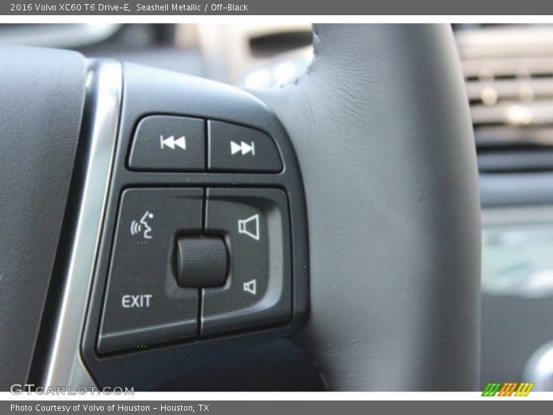 Controls of 2016 XC60 T6 Drive-E