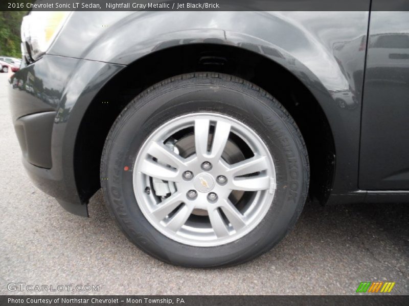 Nightfall Gray Metallic / Jet Black/Brick 2016 Chevrolet Sonic LT Sedan