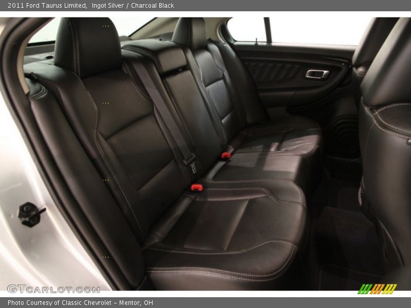 Ingot Silver / Charcoal Black 2011 Ford Taurus Limited
