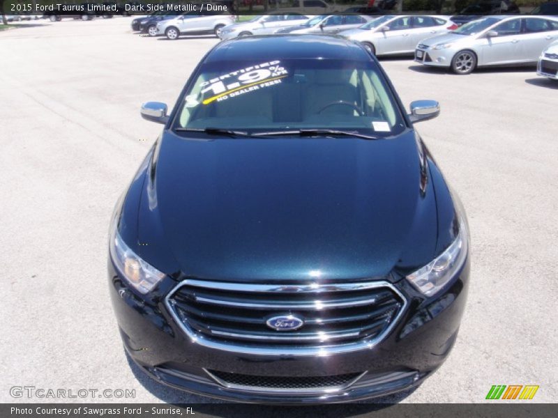 Dark Side Metallic / Dune 2015 Ford Taurus Limited