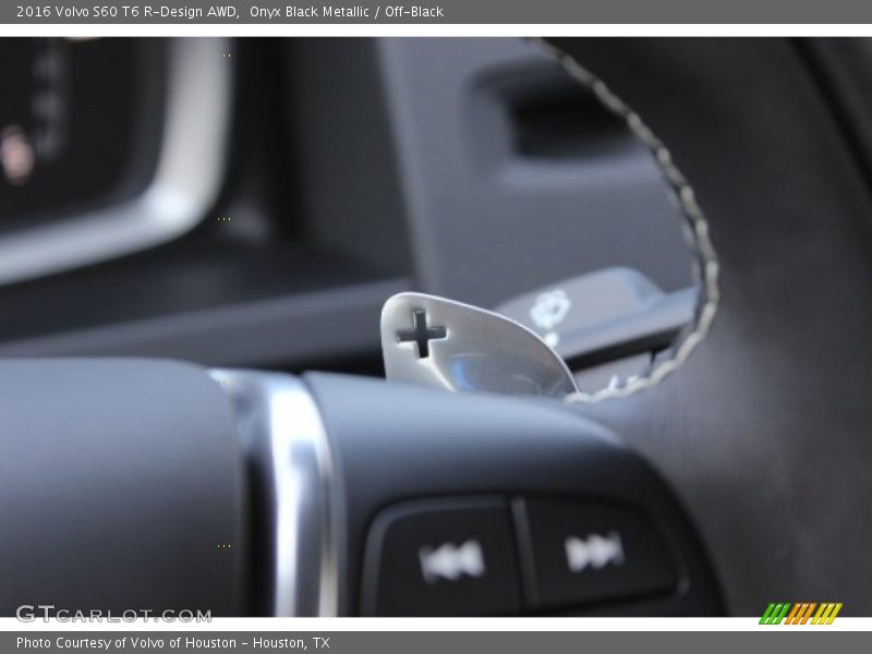  2016 S60 T6 R-Design AWD 8 Speed Automatic Shifter