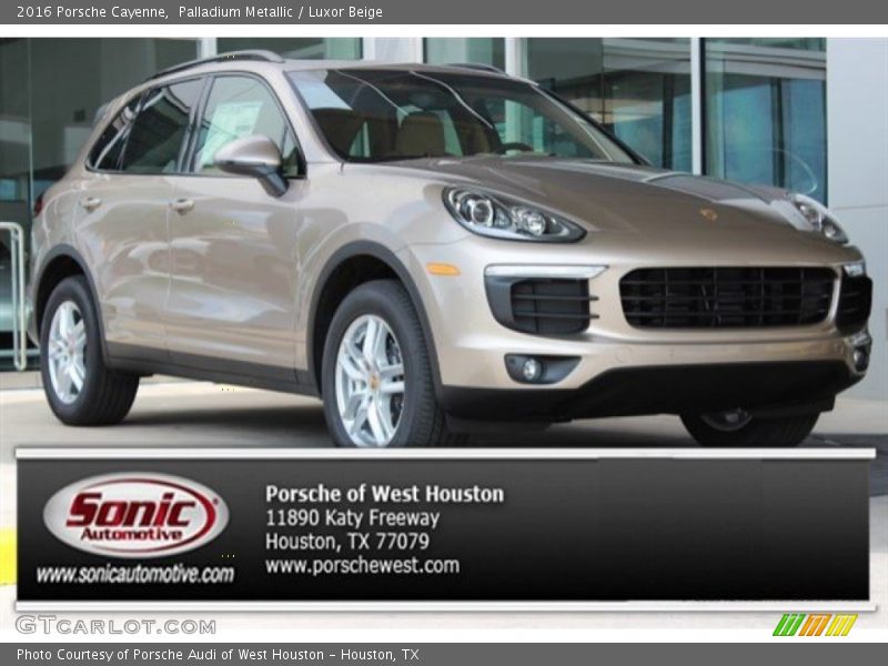 Palladium Metallic / Luxor Beige 2016 Porsche Cayenne
