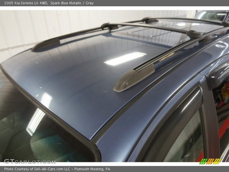 Spark Blue Metallic / Gray 2005 Kia Sorento LX 4WD