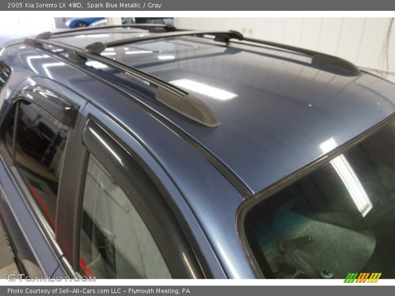 Spark Blue Metallic / Gray 2005 Kia Sorento LX 4WD