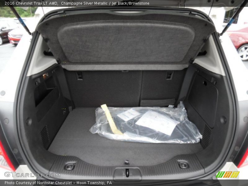 Champagne Silver Metallic / Jet Black/Brownstone 2016 Chevrolet Trax LT AWD