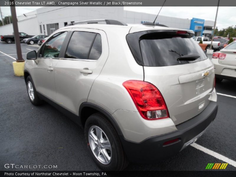 Champagne Silver Metallic / Jet Black/Brownstone 2016 Chevrolet Trax LT AWD