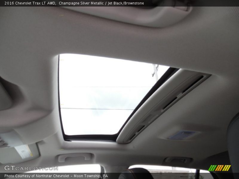Champagne Silver Metallic / Jet Black/Brownstone 2016 Chevrolet Trax LT AWD