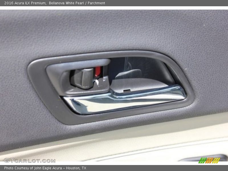 Bellanova White Pearl / Parchment 2016 Acura ILX Premium