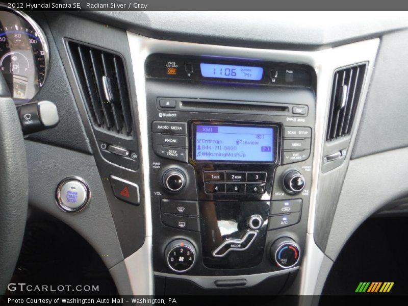 Radiant Silver / Gray 2012 Hyundai Sonata SE
