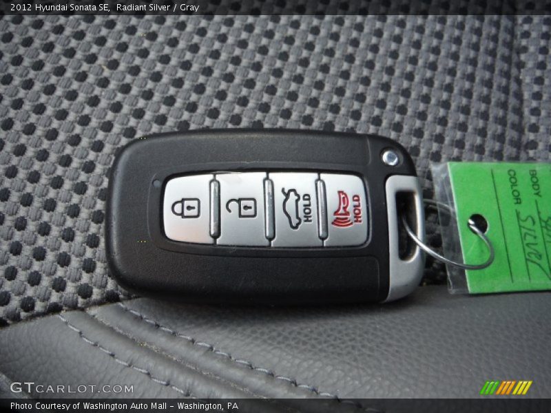 Radiant Silver / Gray 2012 Hyundai Sonata SE