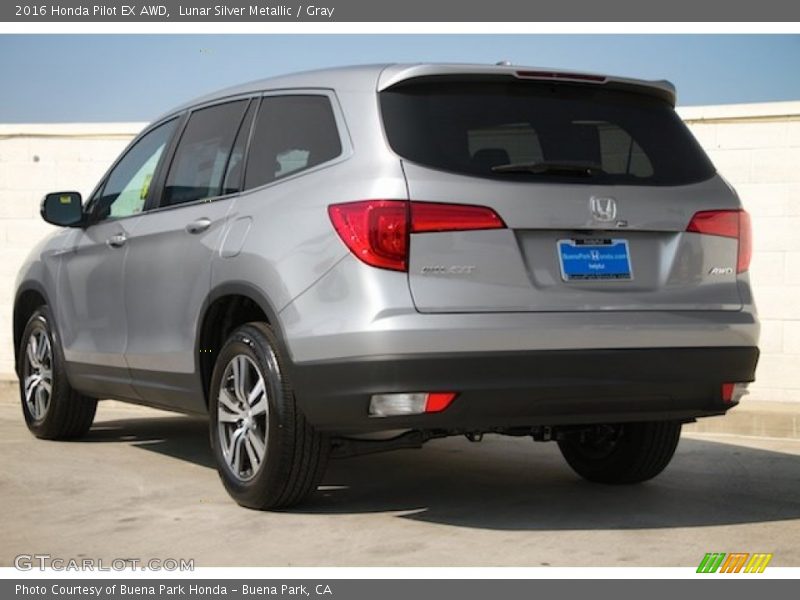 Lunar Silver Metallic / Gray 2016 Honda Pilot EX AWD