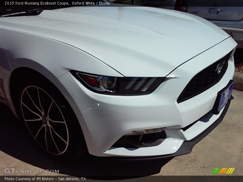 Oxford White / Ebony 2015 Ford Mustang EcoBoost Coupe