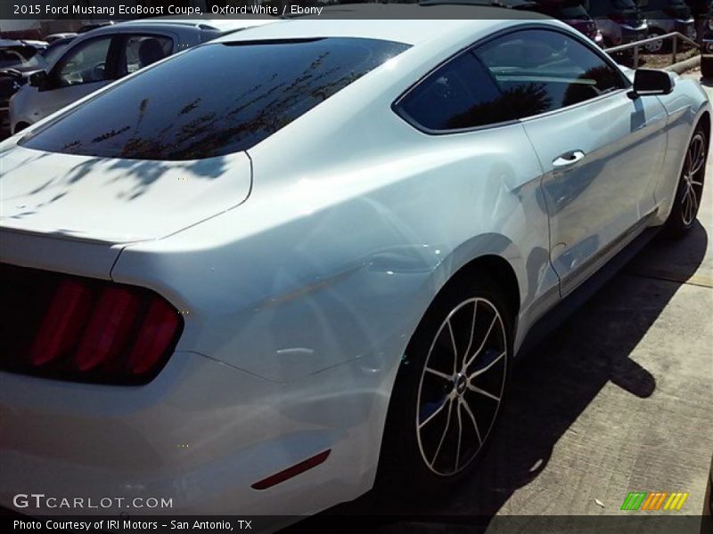 Oxford White / Ebony 2015 Ford Mustang EcoBoost Coupe