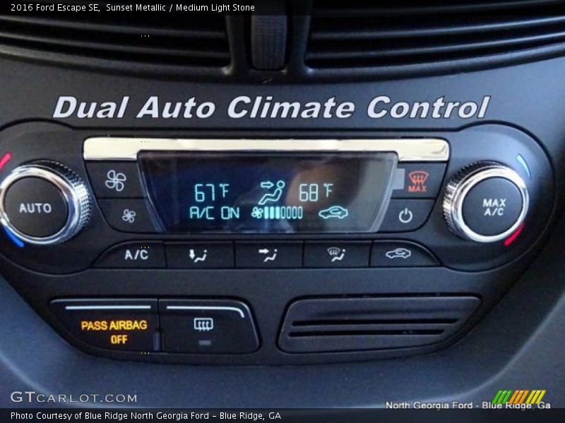 Sunset Metallic / Medium Light Stone 2016 Ford Escape SE