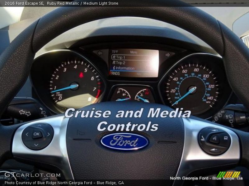 Ruby Red Metallic / Medium Light Stone 2016 Ford Escape SE