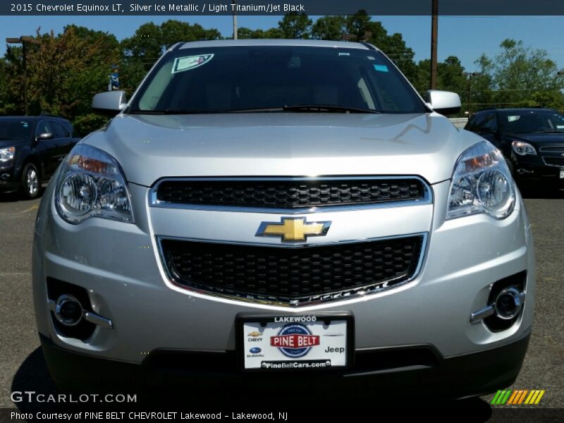 Silver Ice Metallic / Light Titanium/Jet Black 2015 Chevrolet Equinox LT