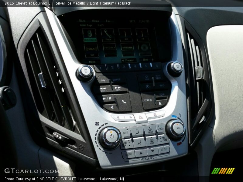 Silver Ice Metallic / Light Titanium/Jet Black 2015 Chevrolet Equinox LT
