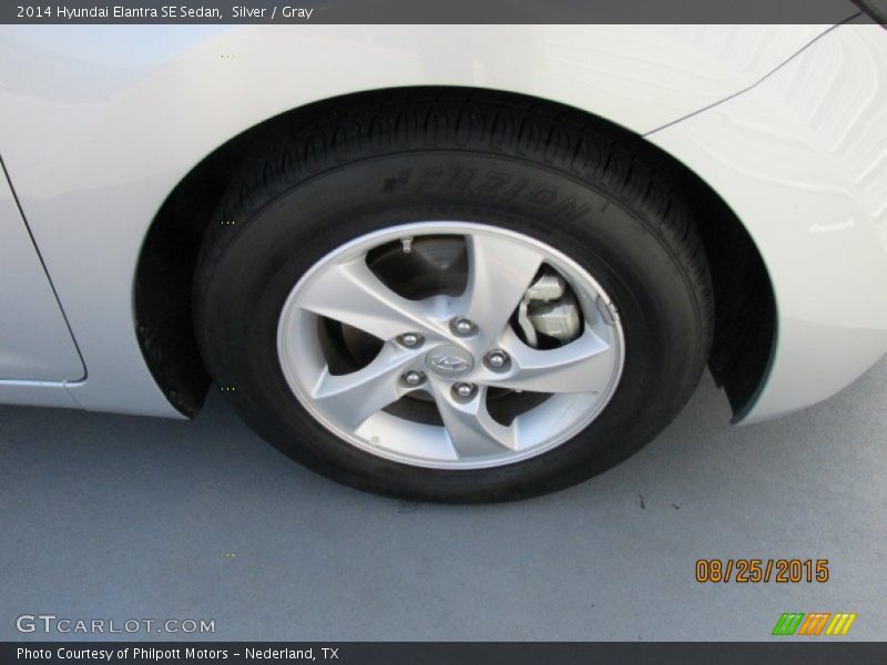 Silver / Gray 2014 Hyundai Elantra SE Sedan