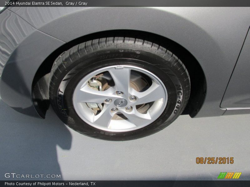 Gray / Gray 2014 Hyundai Elantra SE Sedan