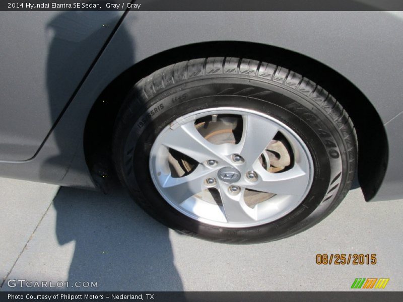 Gray / Gray 2014 Hyundai Elantra SE Sedan