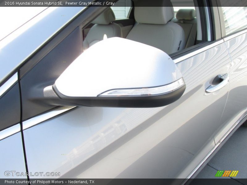 Pewter Gray Metallic / Gray 2016 Hyundai Sonata Hybrid SE
