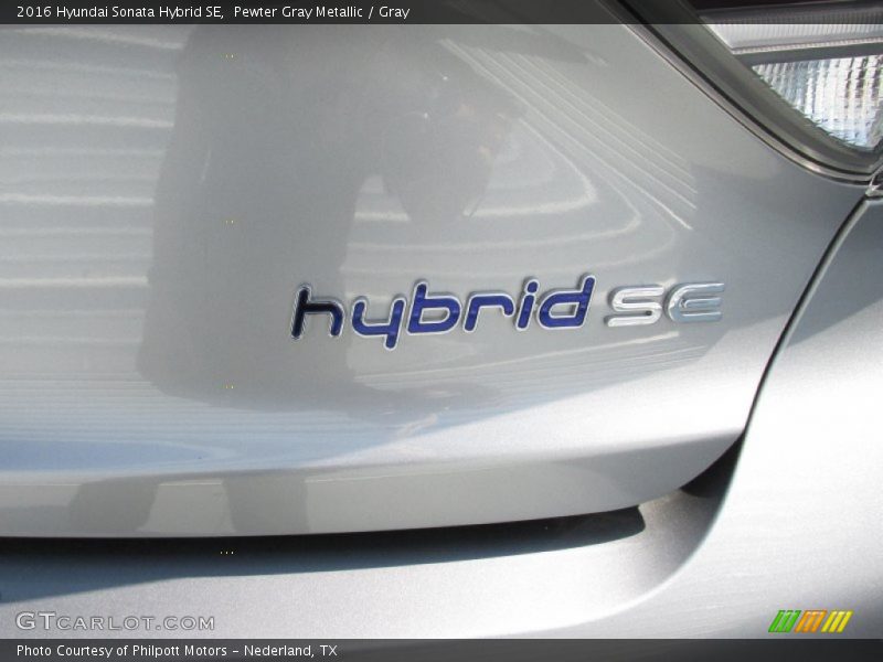 Pewter Gray Metallic / Gray 2016 Hyundai Sonata Hybrid SE