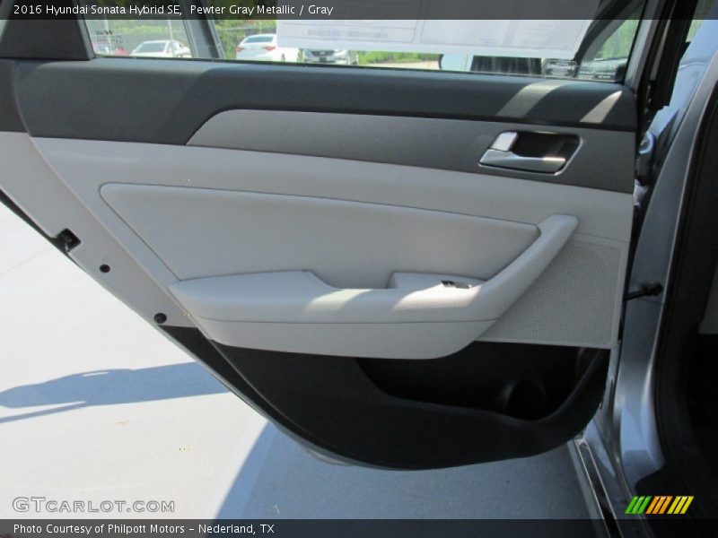 Pewter Gray Metallic / Gray 2016 Hyundai Sonata Hybrid SE