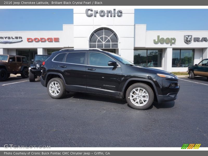 Brilliant Black Crystal Pearl / Black 2016 Jeep Cherokee Latitude