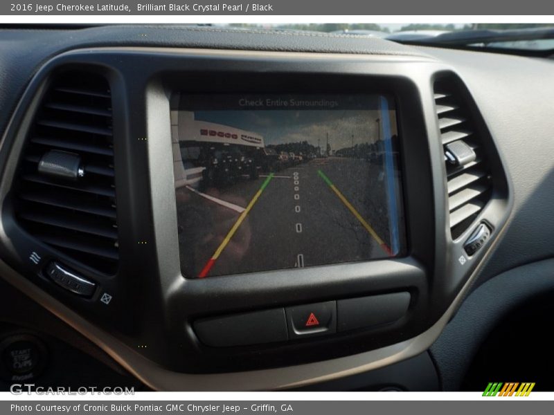 Brilliant Black Crystal Pearl / Black 2016 Jeep Cherokee Latitude
