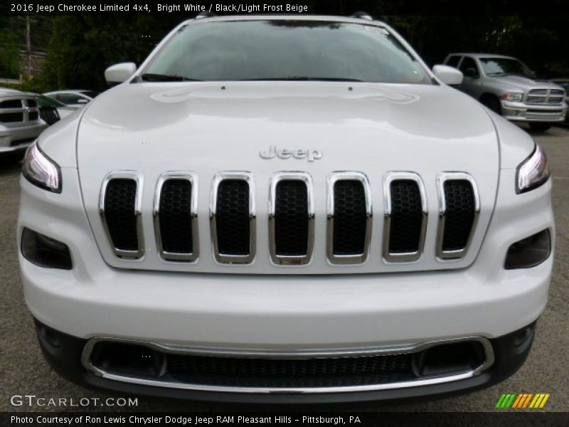 Bright White / Black/Light Frost Beige 2016 Jeep Cherokee Limited 4x4