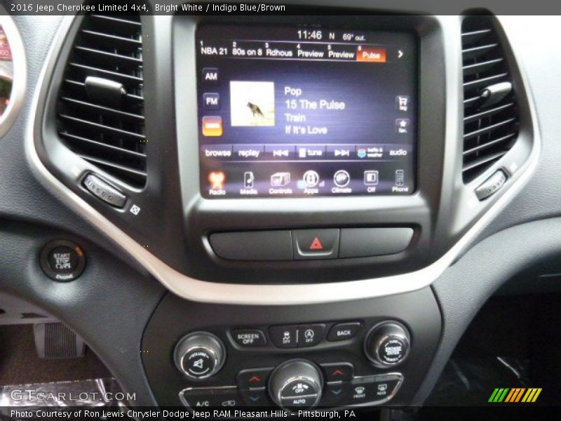 Bright White / Indigo Blue/Brown 2016 Jeep Cherokee Limited 4x4