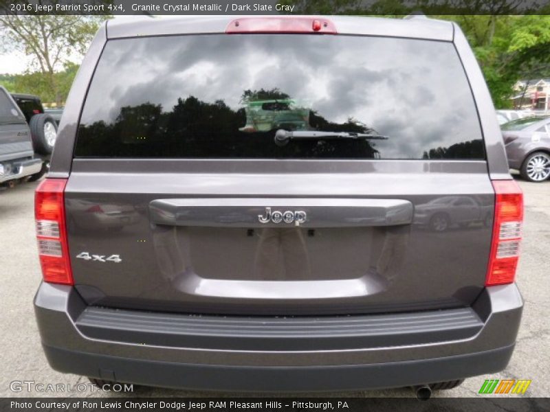 Granite Crystal Metallic / Dark Slate Gray 2016 Jeep Patriot Sport 4x4