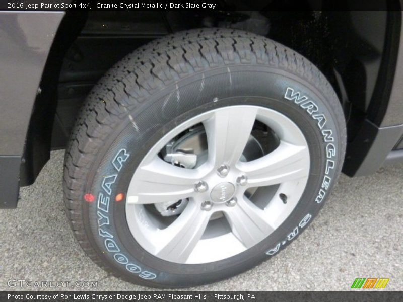 Granite Crystal Metallic / Dark Slate Gray 2016 Jeep Patriot Sport 4x4