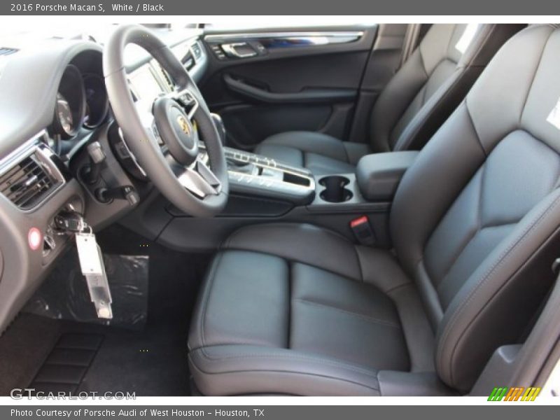 White / Black 2016 Porsche Macan S