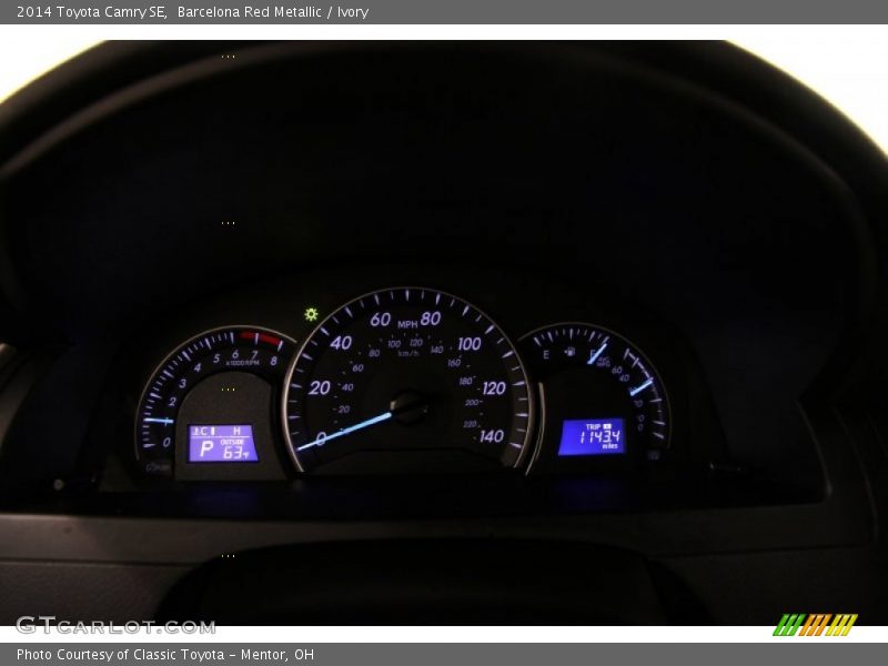 2014 Camry SE SE Gauges