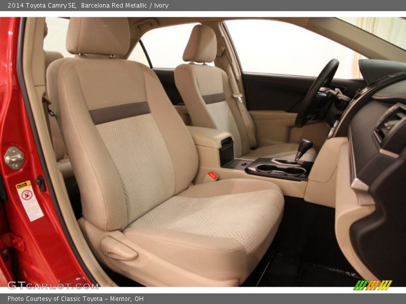Front Seat of 2014 Camry SE