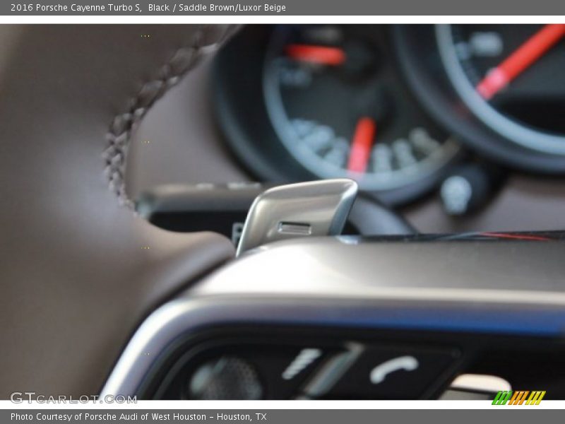 Controls of 2016 Cayenne Turbo S