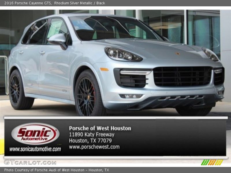 Rhodium Silver Metallic / Black 2016 Porsche Cayenne GTS